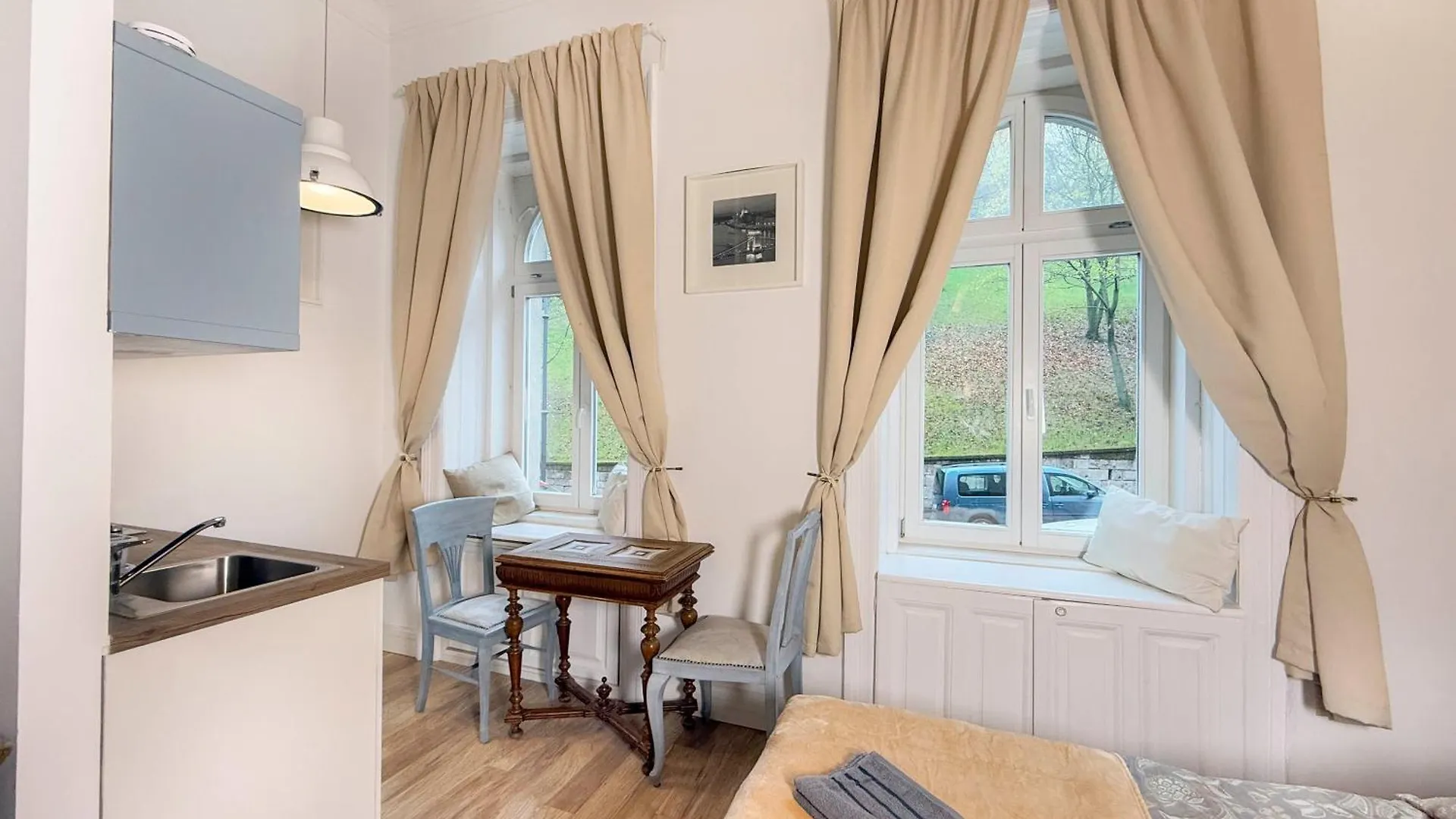 Hj7-A Hunyadi Apartment Budapest Hungary